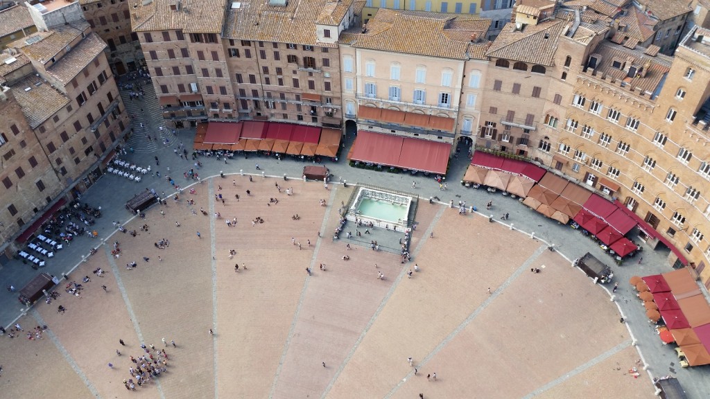 La Piazza del Campo vue d'en haut du Palazzo Pubblico